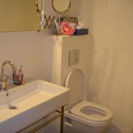Apartment Bloom *